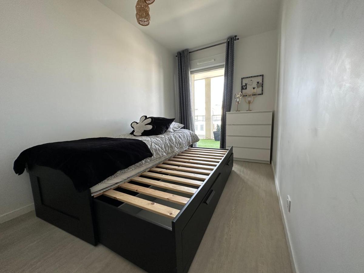 Loggia Dream Jacuzzi Appartement Montévrain Buitenkant foto